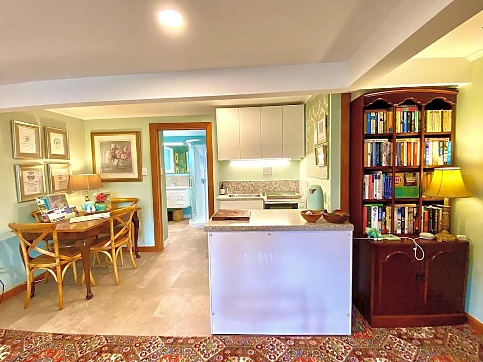 Ah House City B&B Nelson