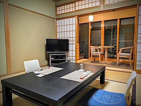 Japanese-Style Twin Room with Hot Spring Bath (Adult Only)