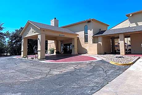 Days Inn by Wyndham Georgetown