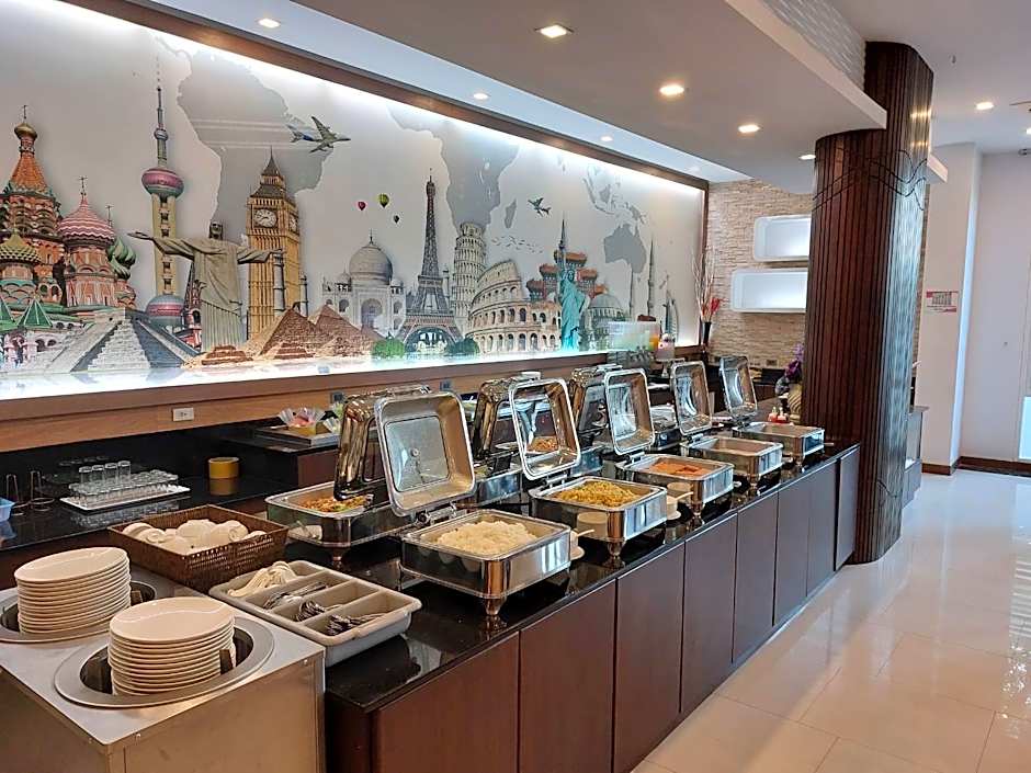 Vareena Palace Hotel