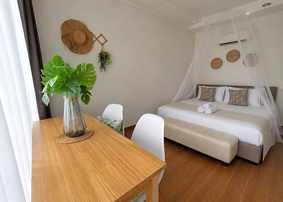 Secret Place Hotel and Restaurant