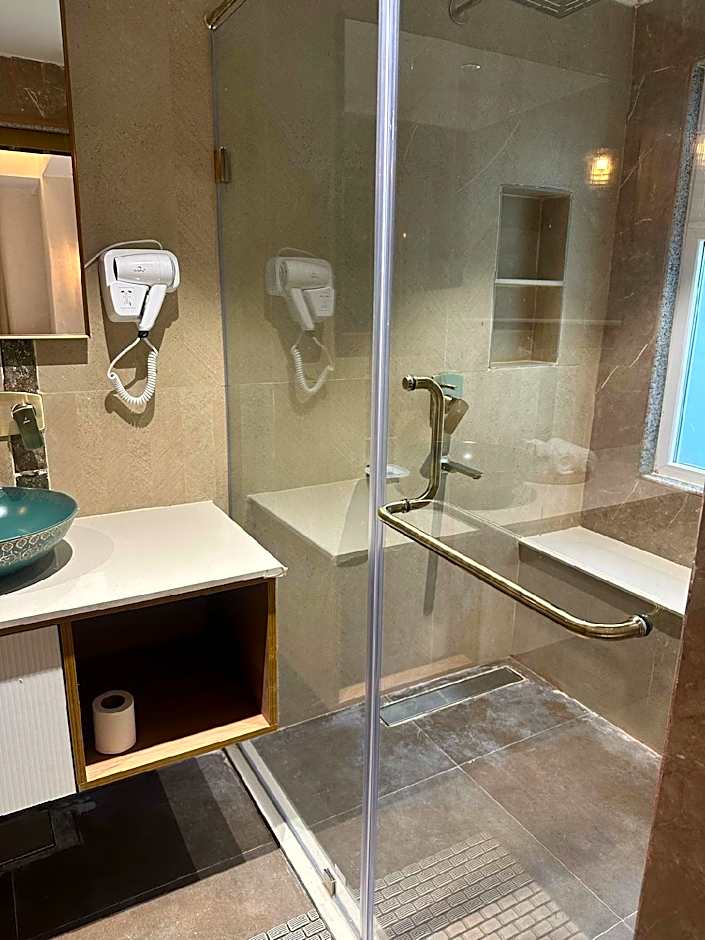 Hotel Shivani International