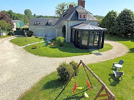 Les Mariniers Chambres d'Hôtes avec aire de jeux proche du ZooParc de Beauval - Spa nordique en option