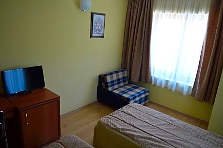 Double Room with Partial Sea View