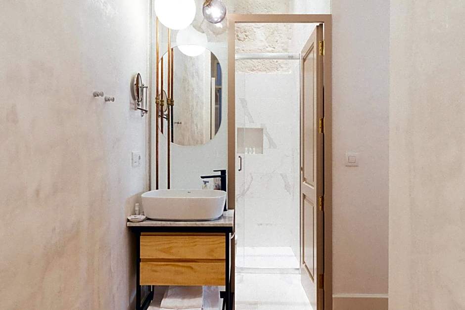 VEINTIUNO Emblematic Hotels - Adults Only