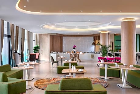 Tryp by Wyndham Zomin