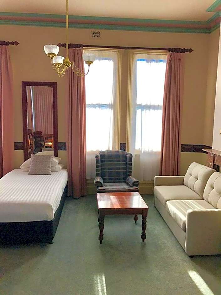 The Hotel Shamrock