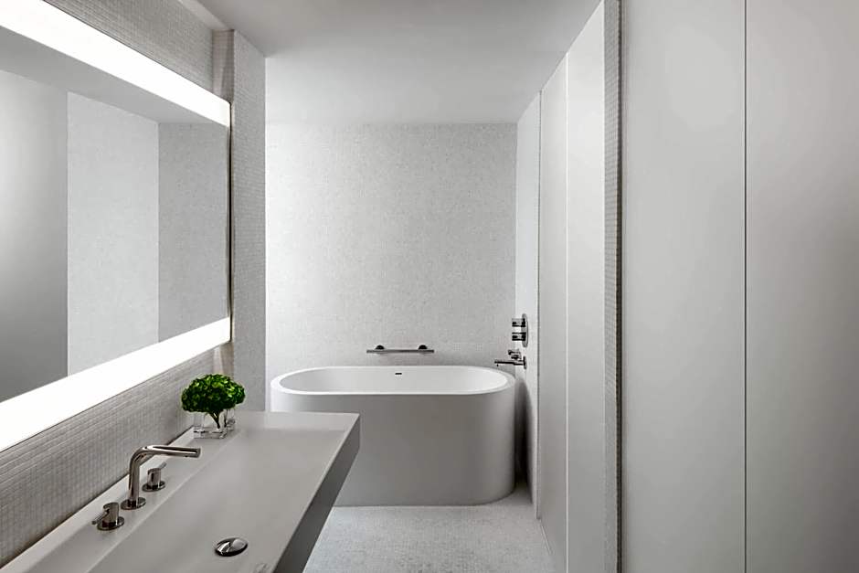 The London EDITION by Marriott