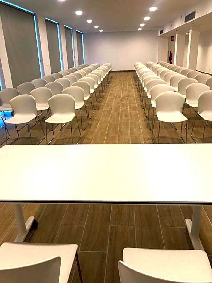 Gara Suites Golf & Spa