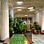 Emery Hotel, Autograph Collection by Marriott