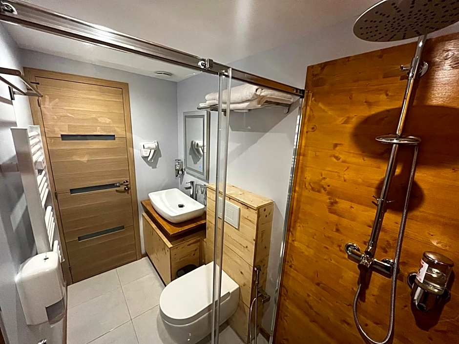 9WAGRAM Hotel Boutique