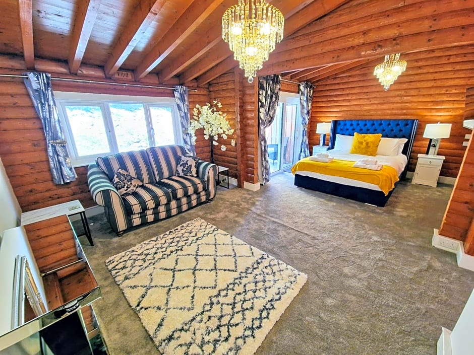 Kaoglen Apollo-Hot tub-Cairngorms-Pet friendly