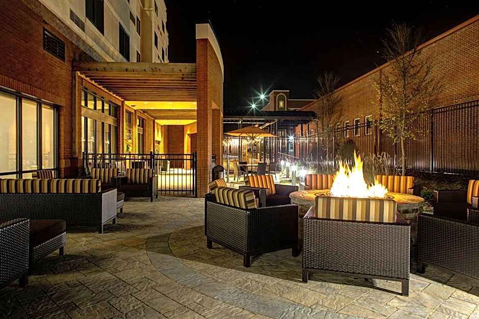 Courtyard by Marriott Carrollton
