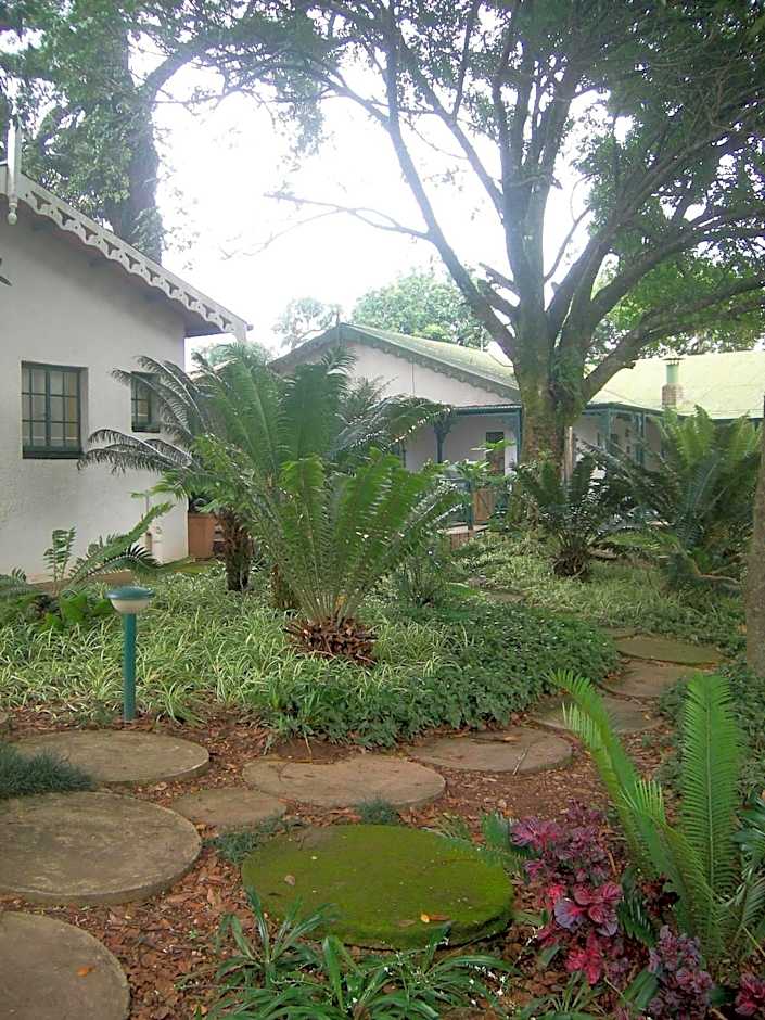 Sherwood's Country House