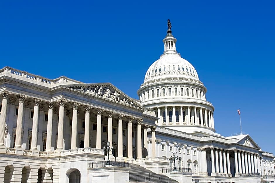 Holiday Inn Express Fairfax-Arlington Boulevard By IHG