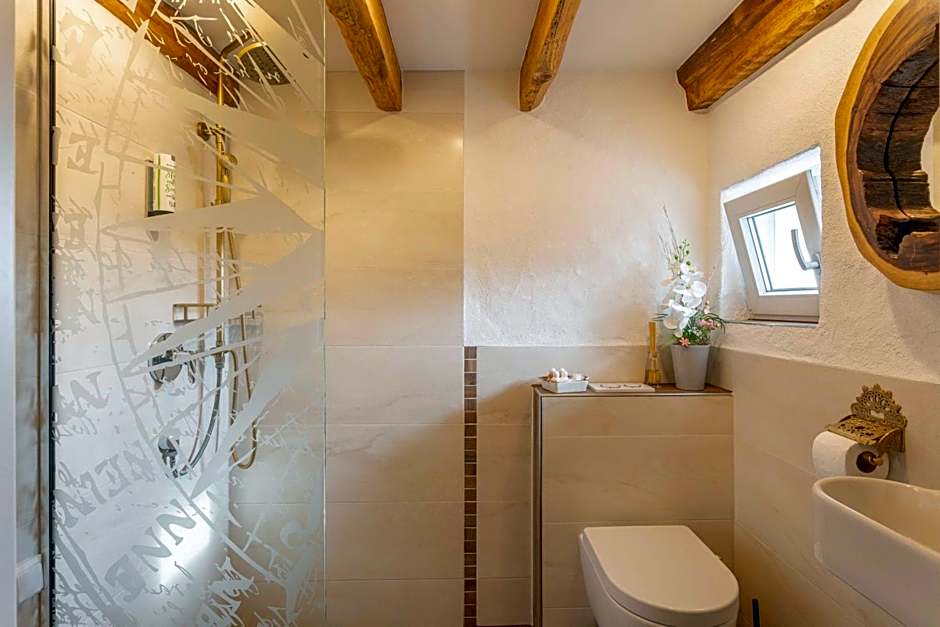 The Little Britain Inn Themed Hotel One of a Kind In Europe