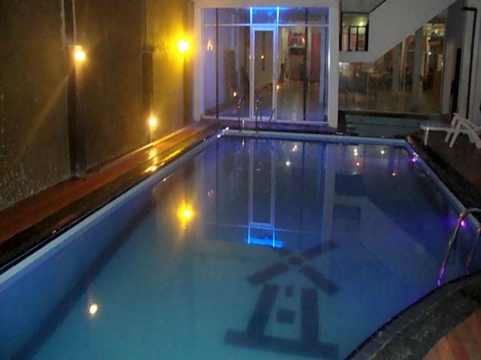 Windmill Beach Rest Hotel