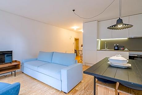 One-Bedroom Apartment with Balcony