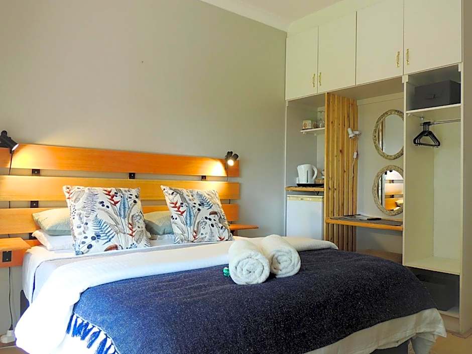 Gentle Breeze Retreat