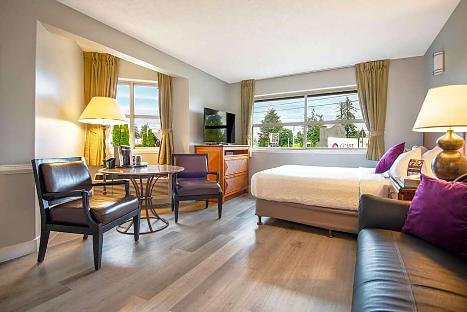 Coast Parksville Hotel