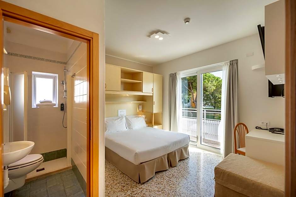 Hotel Atenea Golden Star