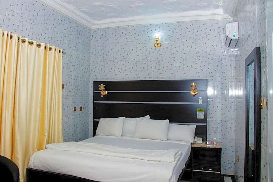 Villa Italian Hotels