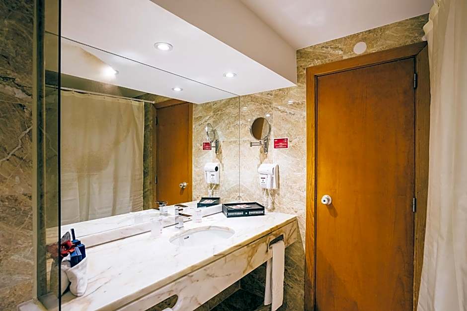 Muthu Oura Praia Hotel