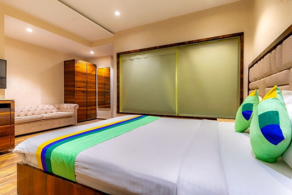 Treebo Supreme Grande