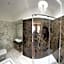 Hotel Petit Royal