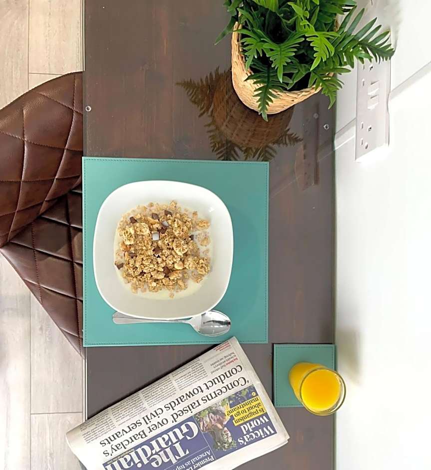 Apt 04 Seaside Serenity Chic Studio Steps to Promenade