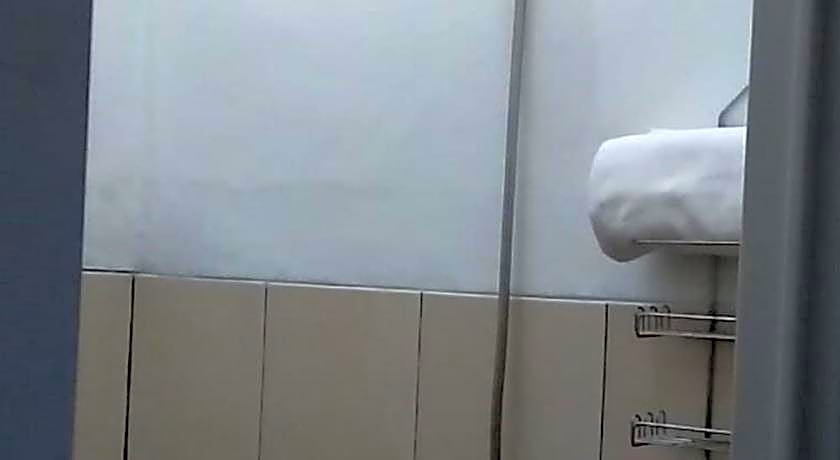 Guesthouse Berlian Batang Syariah near Kampung Kalisalak Park