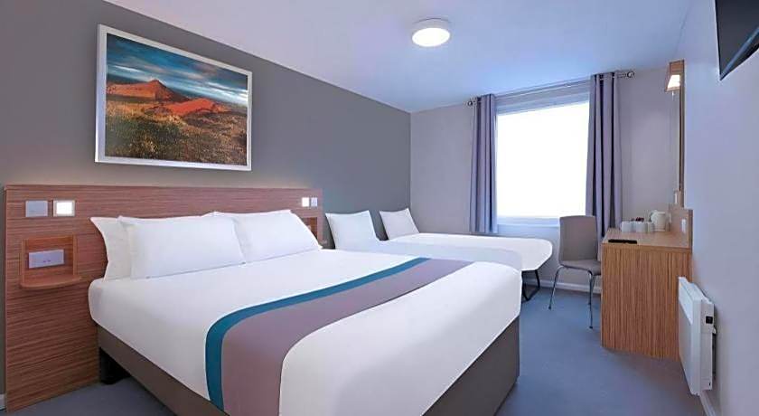 Travelodge Gatwick Airport Central