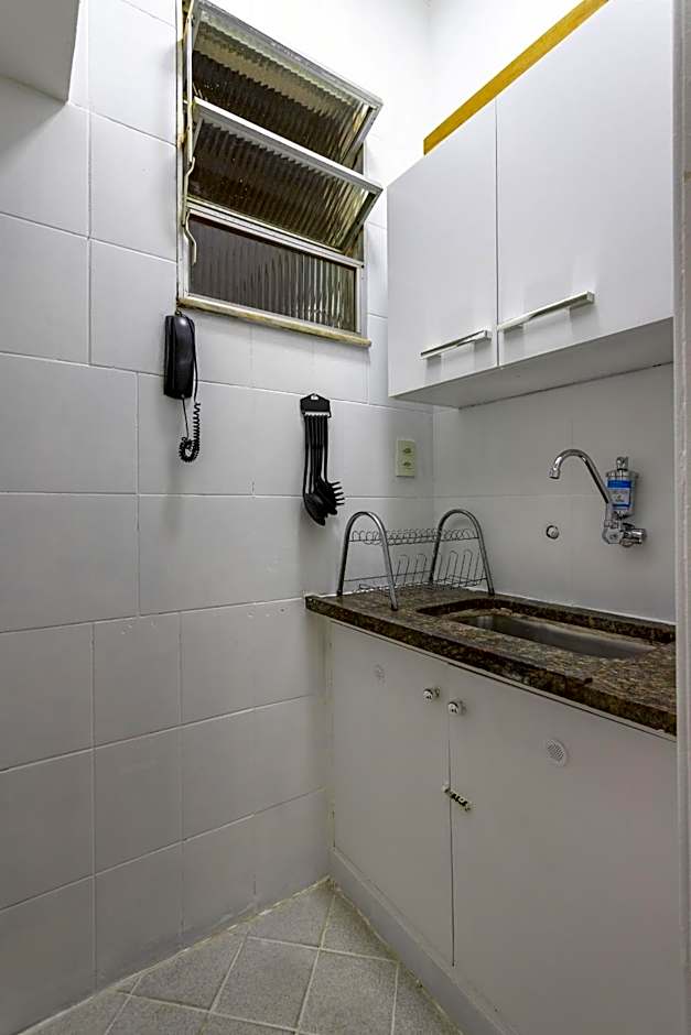 Aconchego em Copacabana - Decoração clássica - BR911 Z4