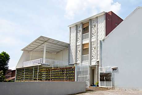 Hotel O Cozy Residence Syariah