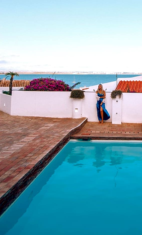 Baluarte da Vila Apartments
