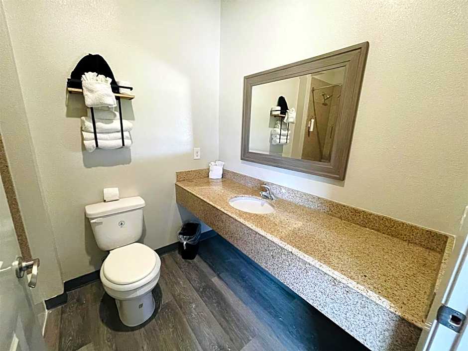 Sonesta Essential North Houston