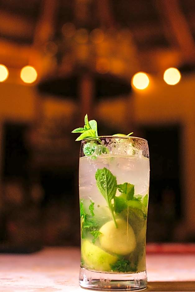 Ocean Cliff Hotel Negril Limited