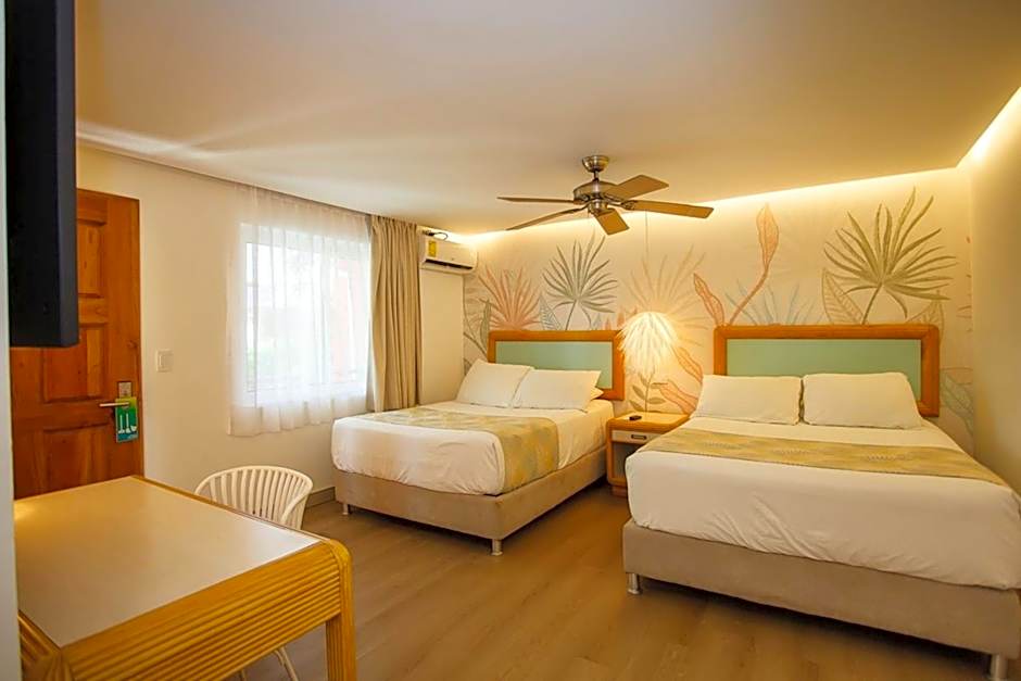 Hotel Cocoplum Beach