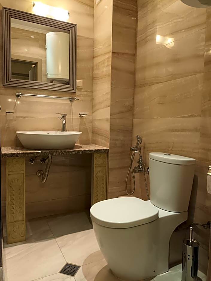 ЛУКСОЗЕН АПАРТАМЕНТ В 4 звезден хотел