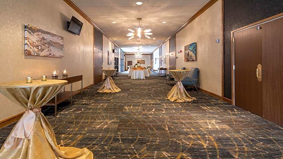 Holiday Inn Cleveland - South Independence By IHG