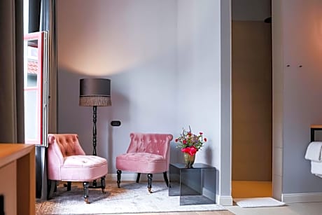 Large Double Room