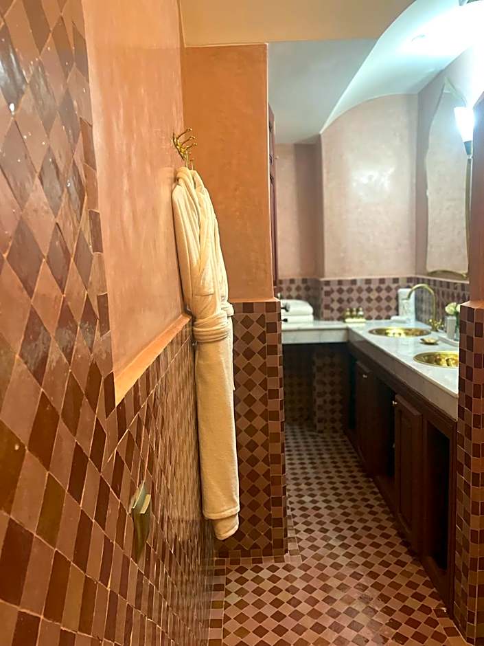 Riad Ksar Al Amal & Spa