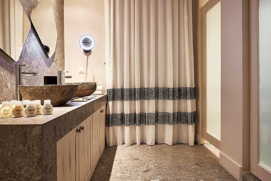 Amazon Resort and Spa, a member of Mykonos Highlights