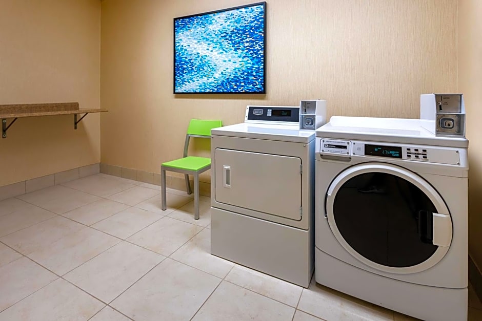 Hilton Garden Inn Roanoke