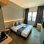 DJ Citi Plaza Hotel & Suites