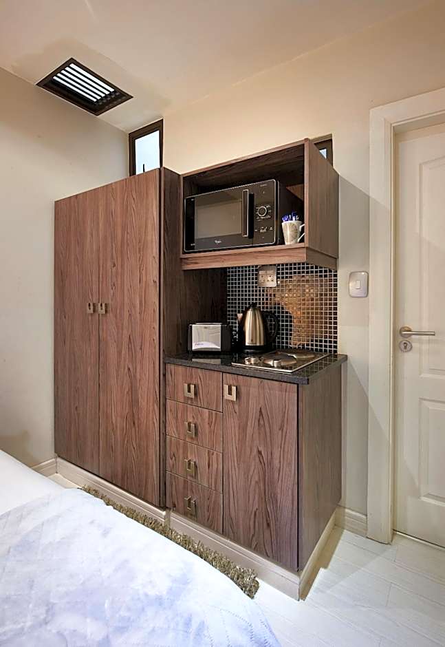 Dynasty Forest Sandown Self Catering Hotel