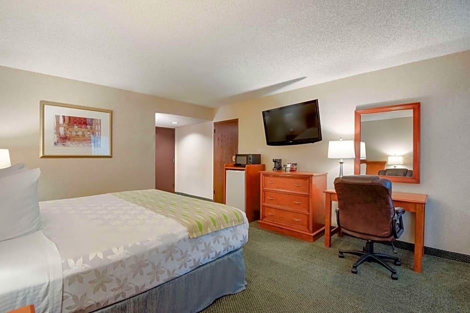 SureStay Plus Hotel by Best Western Reno Airport