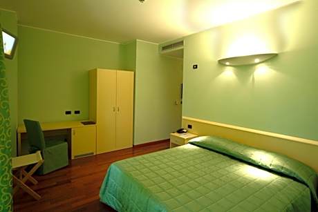 Double Room - Disability Access