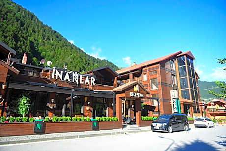 Inanlar Deluxe Hotel & Bungalow