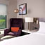 Hilton Garden Inn Atlanta Airport/Millenium Center